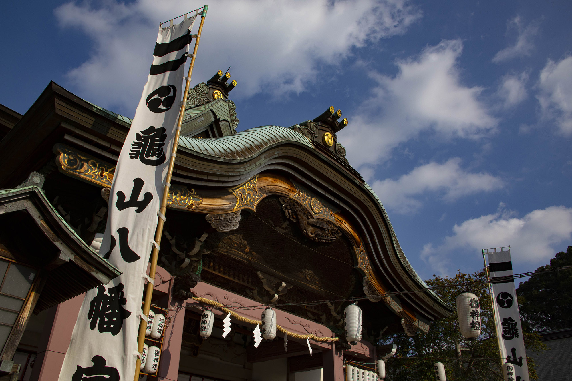 Ringing in the New Year at Sasebo’s Kameyama Hachiman-gu Shrine